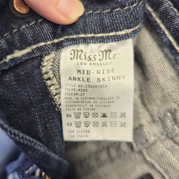 MISS ME mid Rise Skinny Jeans - Picture 3 of 7